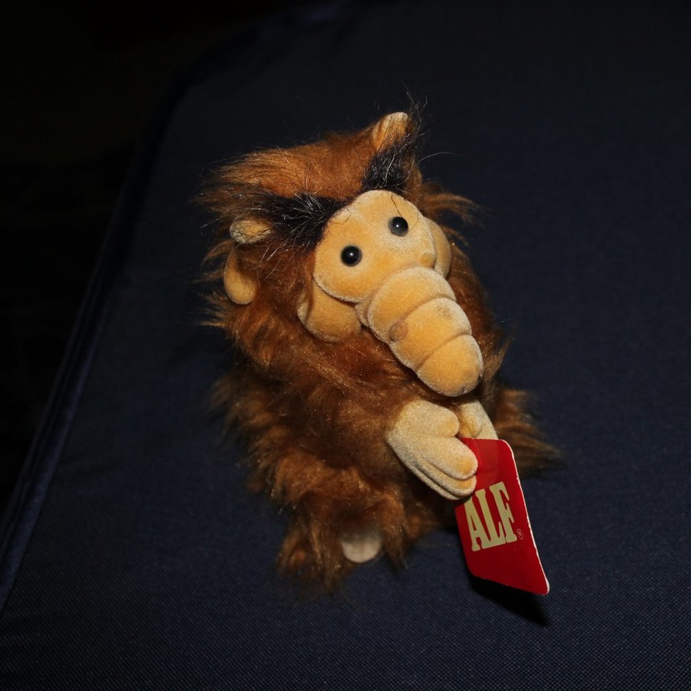 ALF The original with tags New Holds  with arms